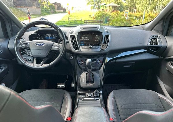 Ford Kuga cena 84900 przebieg: 172000, rok produkcji 2018 z Szczecinek małe 326